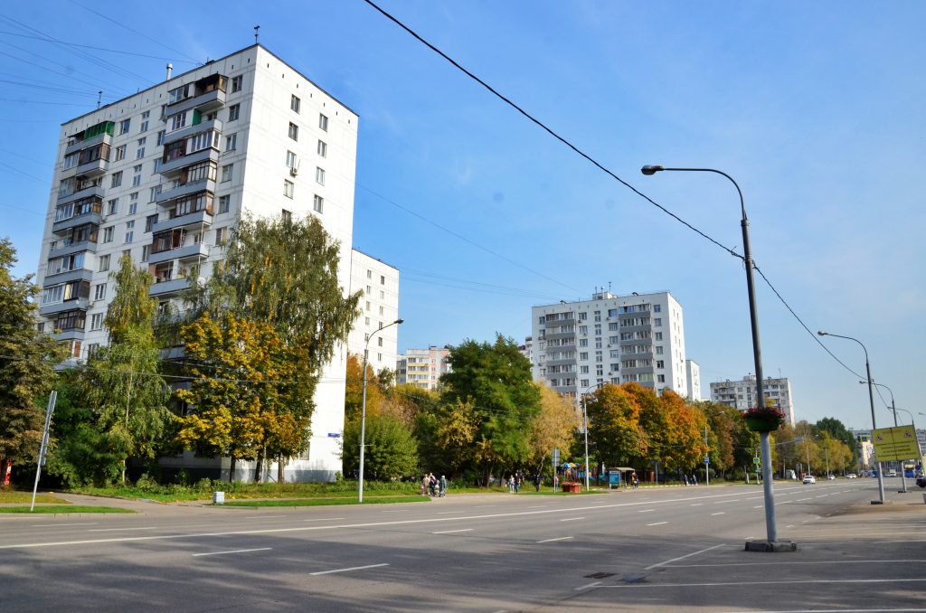 Жилые дома Зябликова проверили на соблюдение правил безопасности. Фото: Анна Быкова