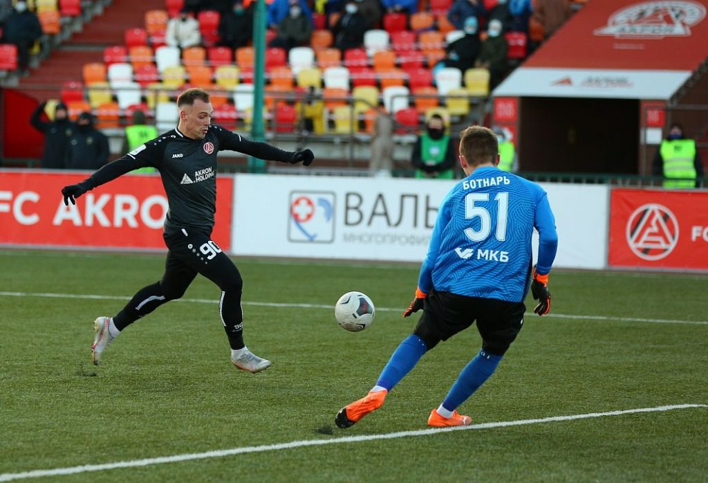Черно-белые провели важный матч в Жигулевске. Фото: официальный сайт Футбольного клуба «Торпедо»