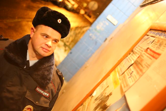 В районе Москворечье-Сабурово инспекторы ДПС задержали нетрезвого водителя. Фото: Антон Гердо, «Вечерняя Москва»