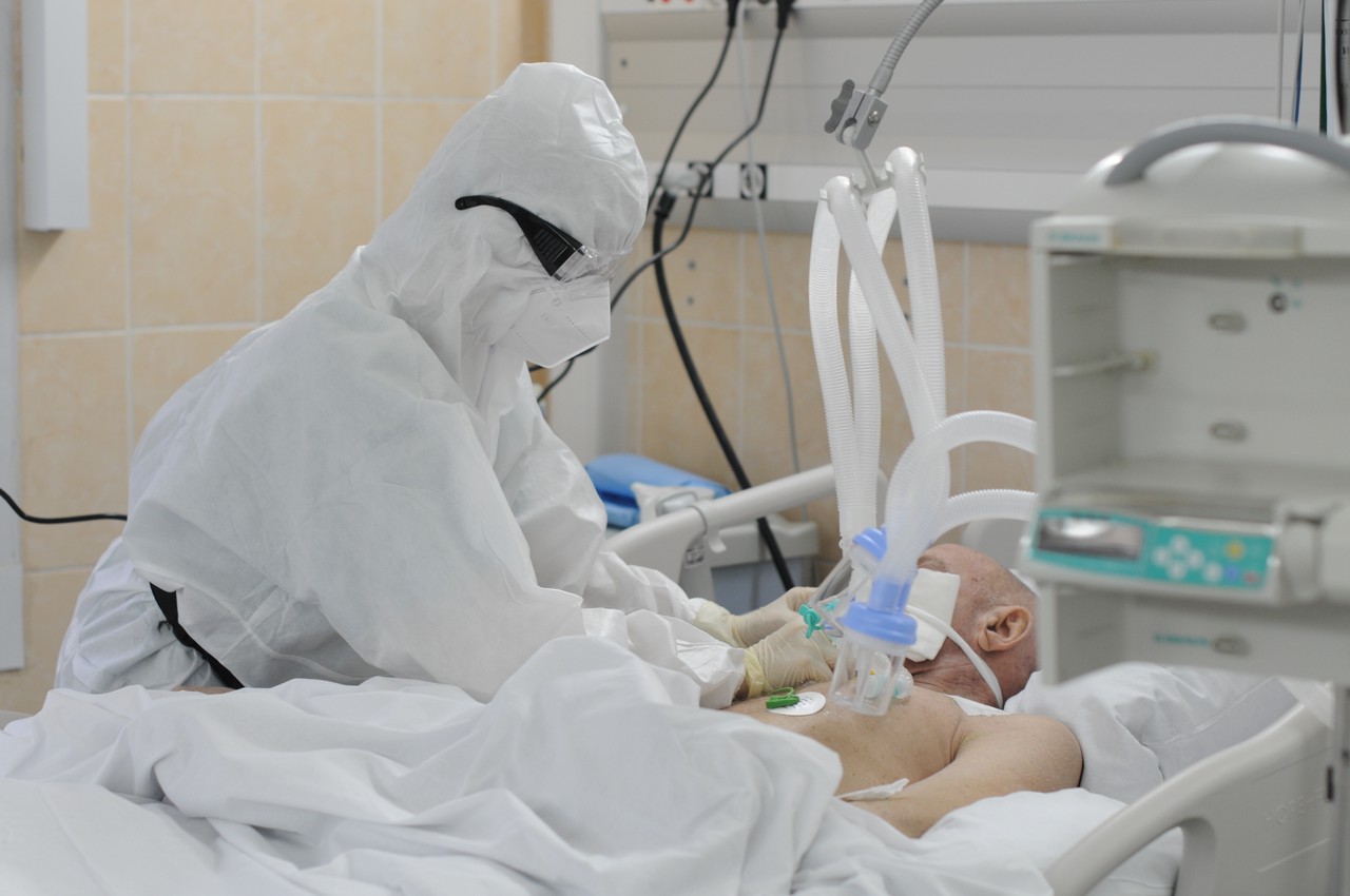 Еще 5,6 тысячи случаев коронавируса зафиксировали в Москве