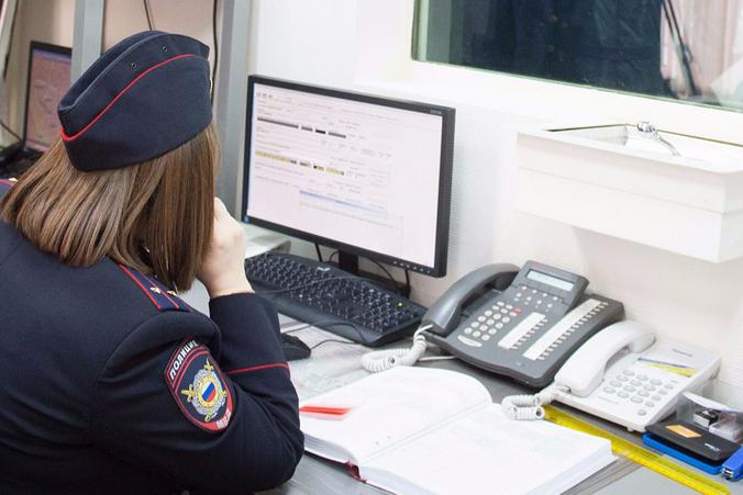Полицейские УВД по ЮАО задержали подозреваемую в мошенничестве
