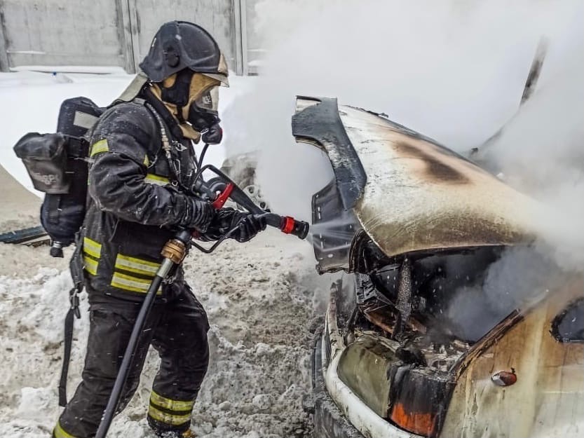 Пожар в автомобиле!