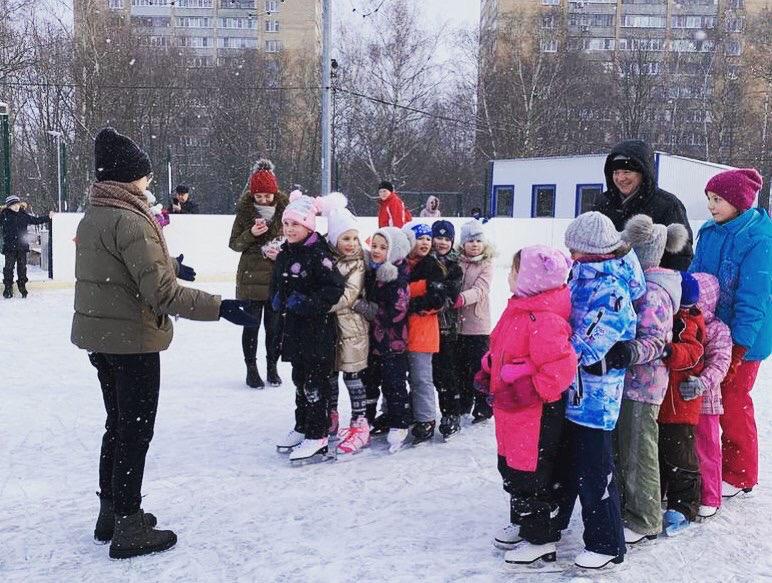 Дискотека на льду: молодые парламентарии Царицына провели мероприятие. Фото: Анастасия Сатыева