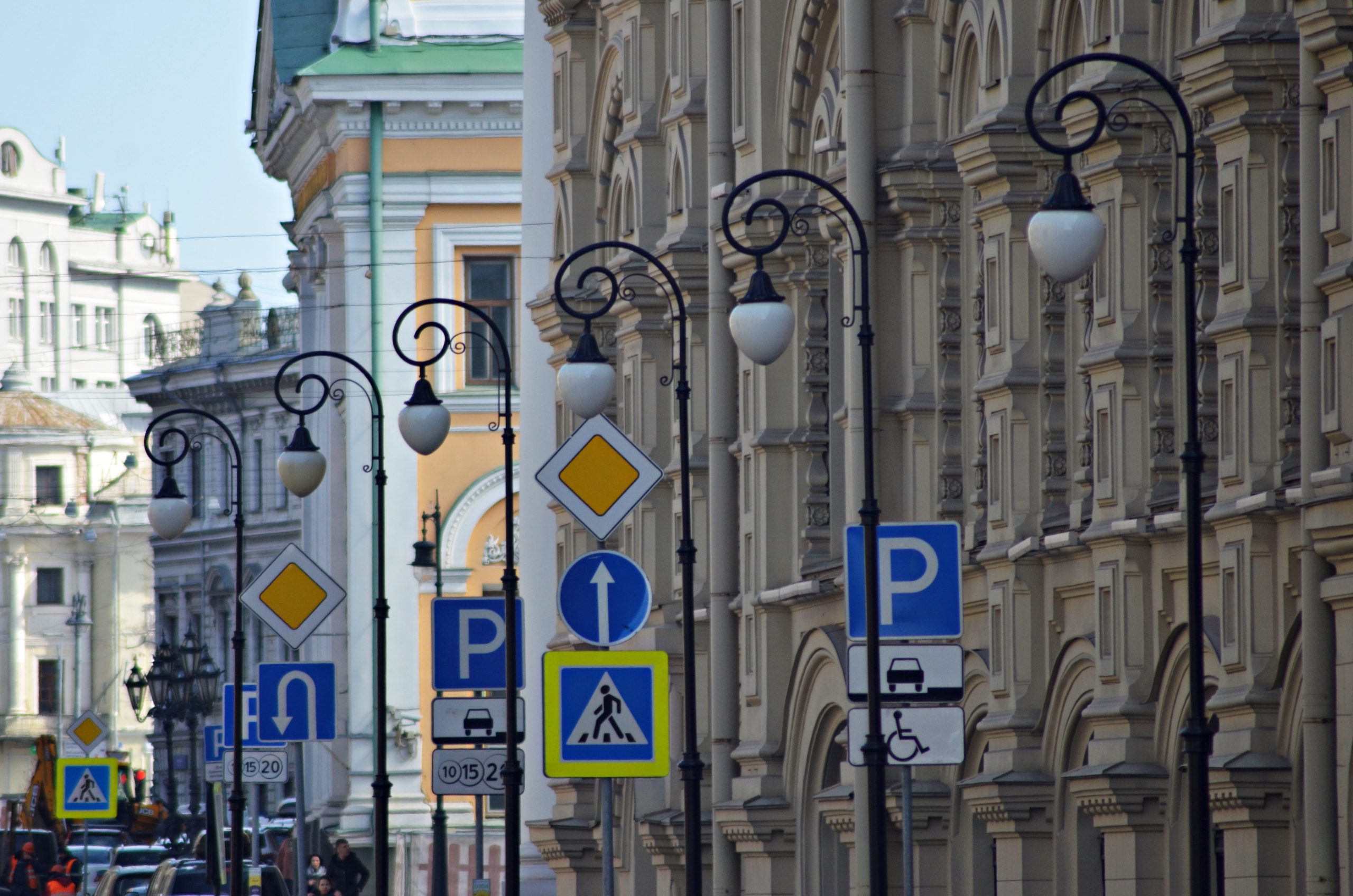 Около 85 тысяч москвичей оформили резидентное разрешение на паркинг