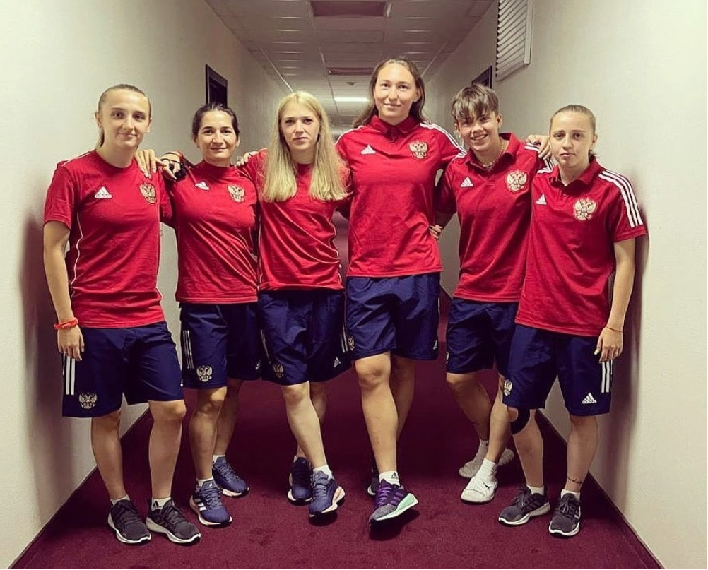 Представительницы команды «Чертаново» приступили к тренировкам в сборной России
