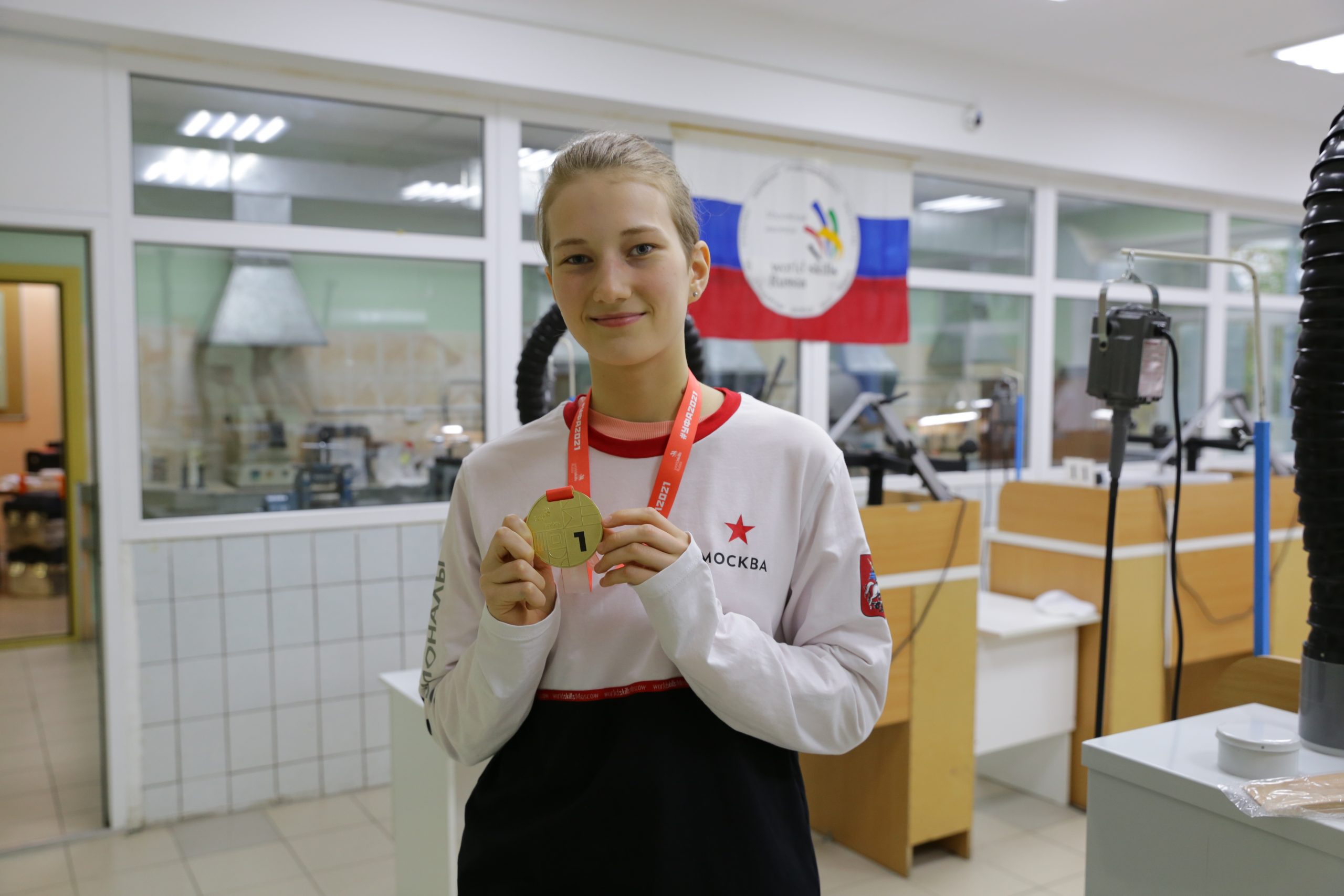Студенты привезли медали