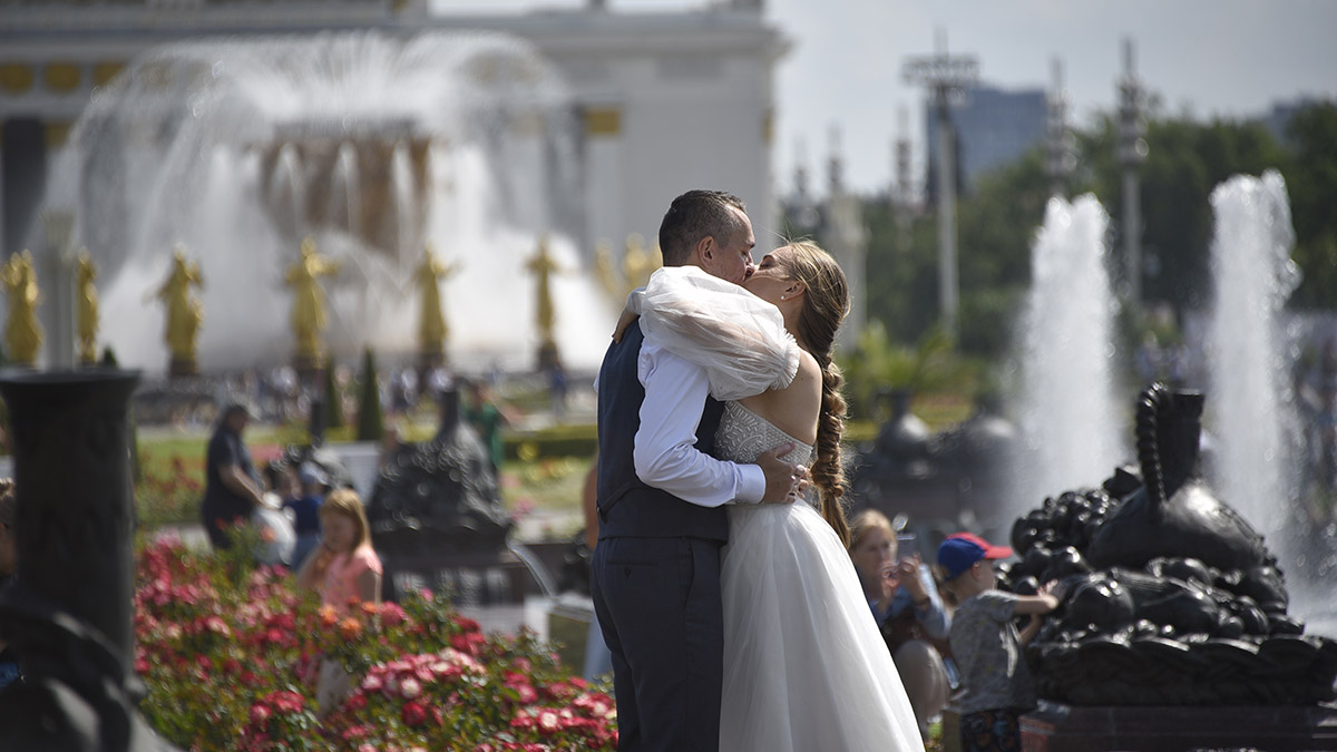 Более 20 000 пар любленные заключили брак в необычных местах Москвы. Фото: Пелагия Замятина, «Вечерняя Москва»