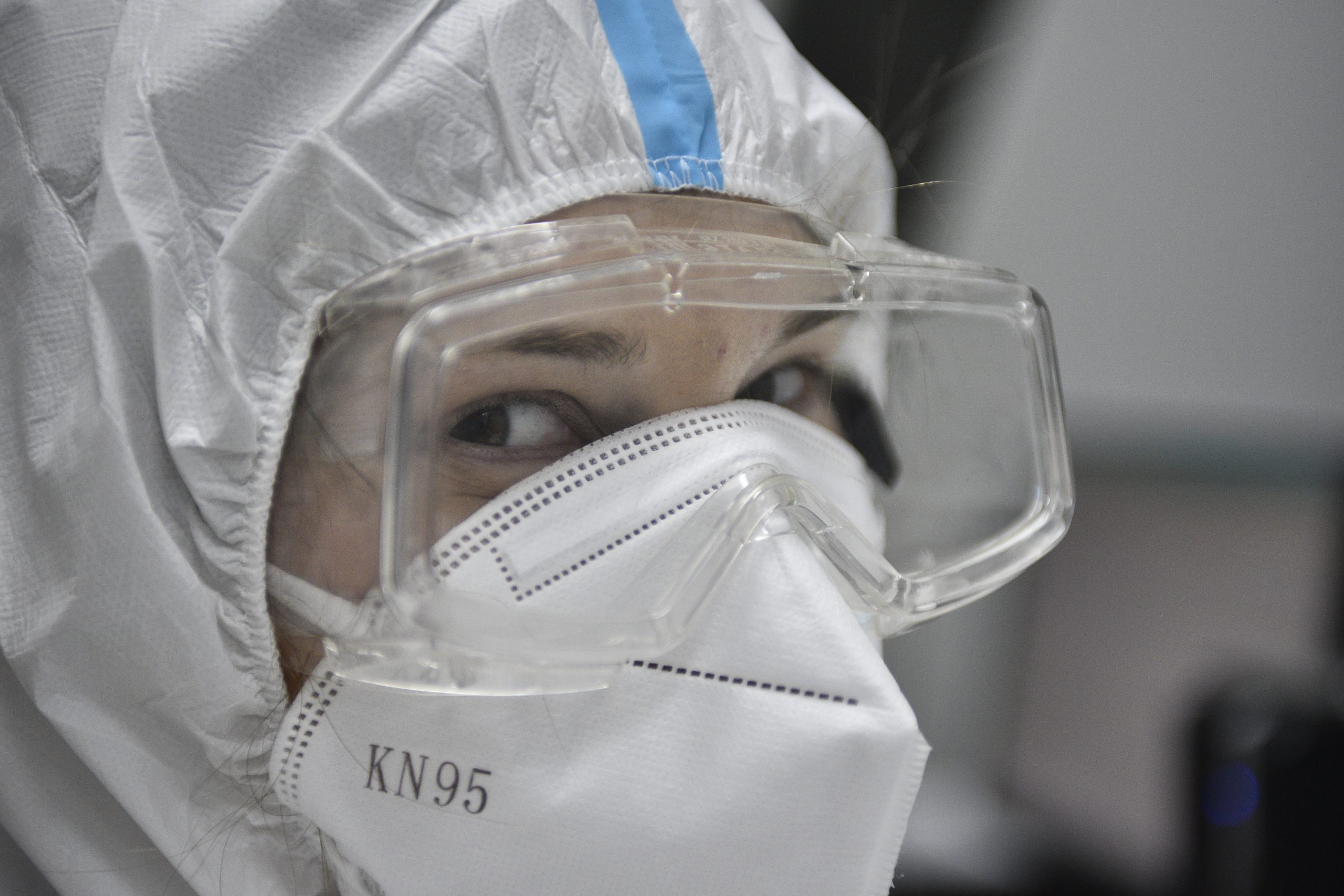 За минувшие сутки в России обнаружили 25 133 случая заражения коронавирусом