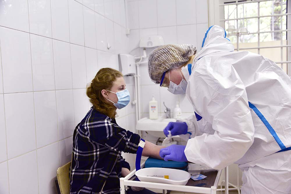 Свыше 36 тысяч случаев заражения коронавирусной инфекцией выявили в России за минувшие сутки