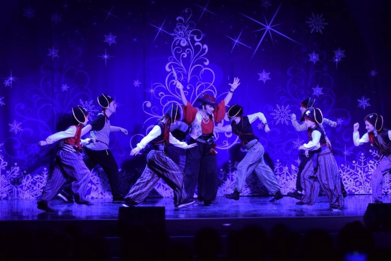 Что ни пожелается: премьера новогоднего спектакля состоялась в школе искусств «Родник»