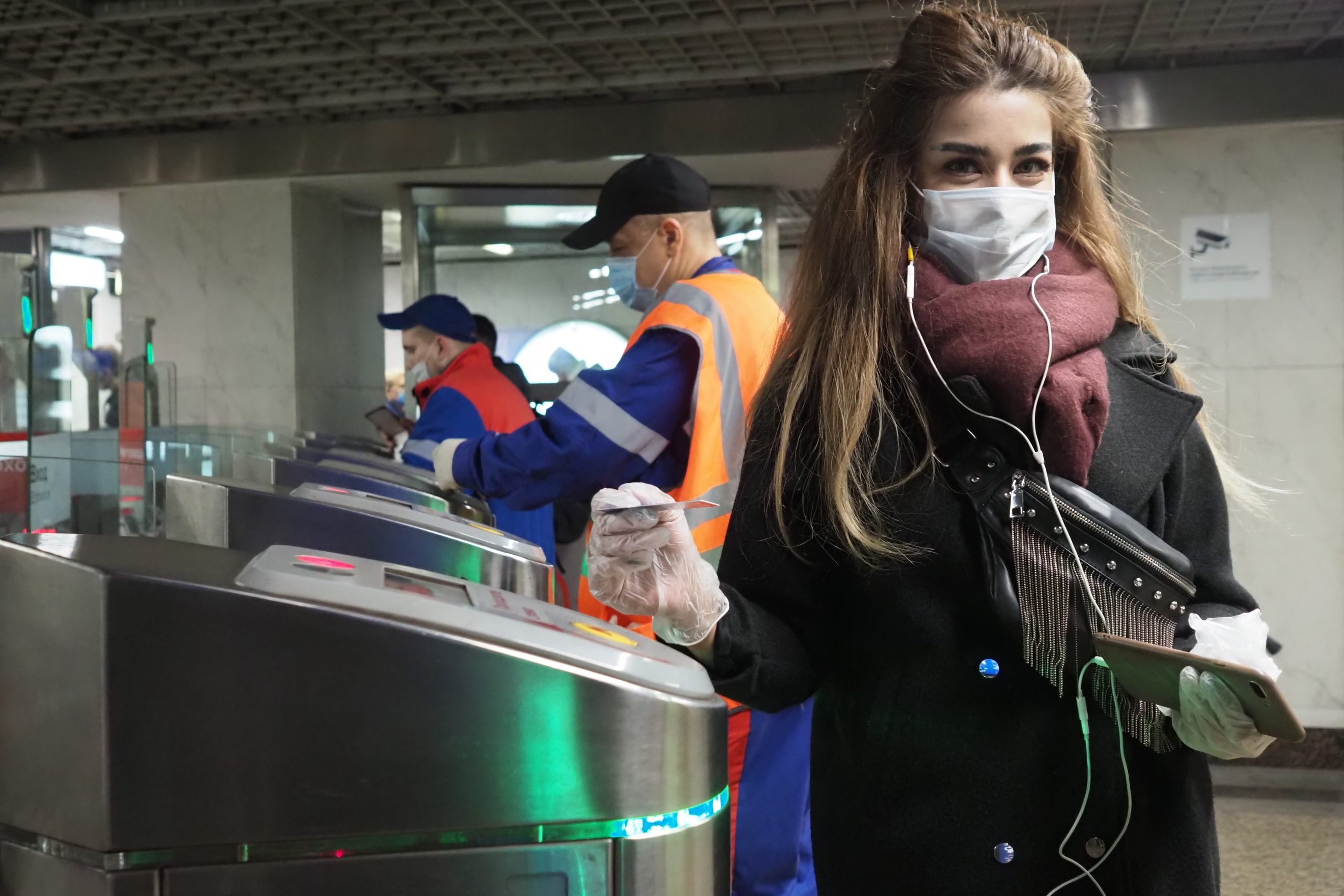 Свыше 160 000 пассажиров метро воспользовались системой Face Pay для оплаты проезда