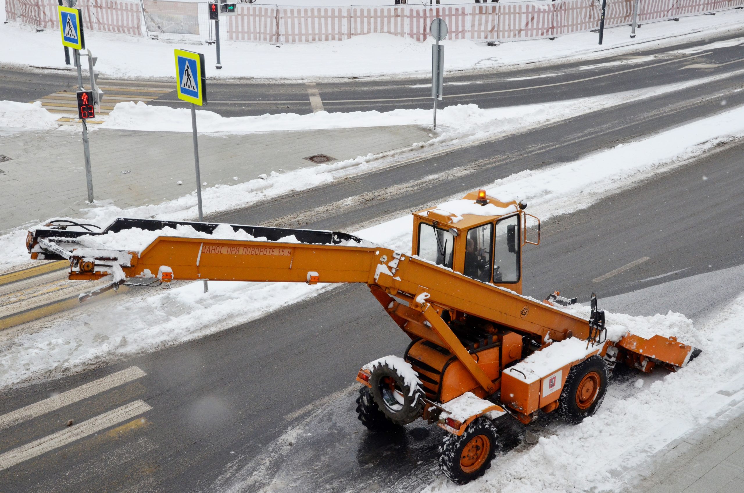 Дороги Донского района расчистят от снега