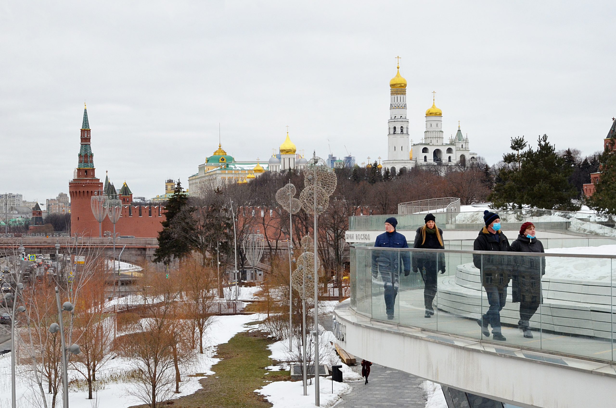 Облачная погода с небольшим снегом ожидается в Москве