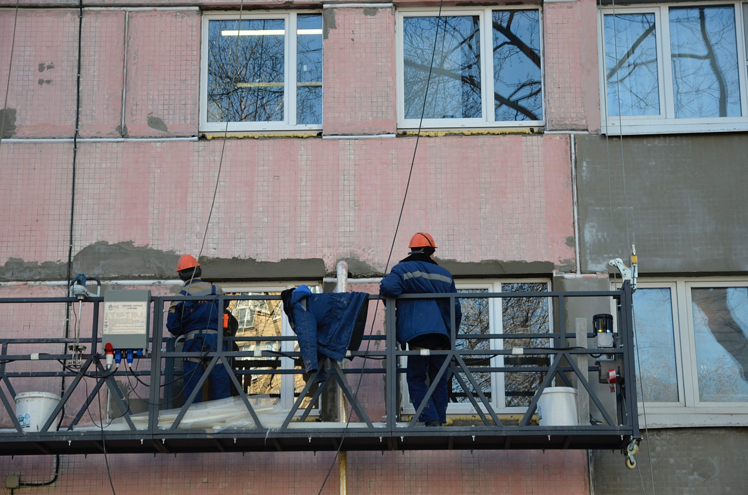 Капремонт жилого дома на Мытной улице запланировали завершить до конца года