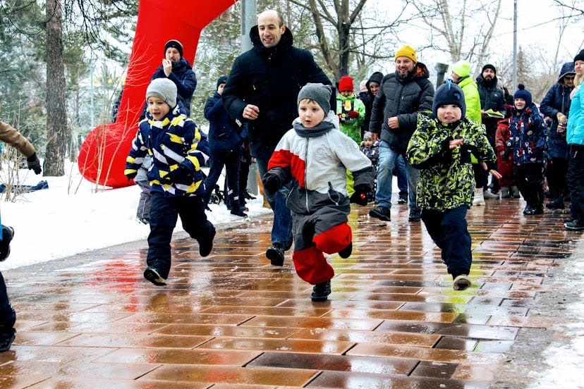 Семейный спортивный праздник организовали в Царицыне