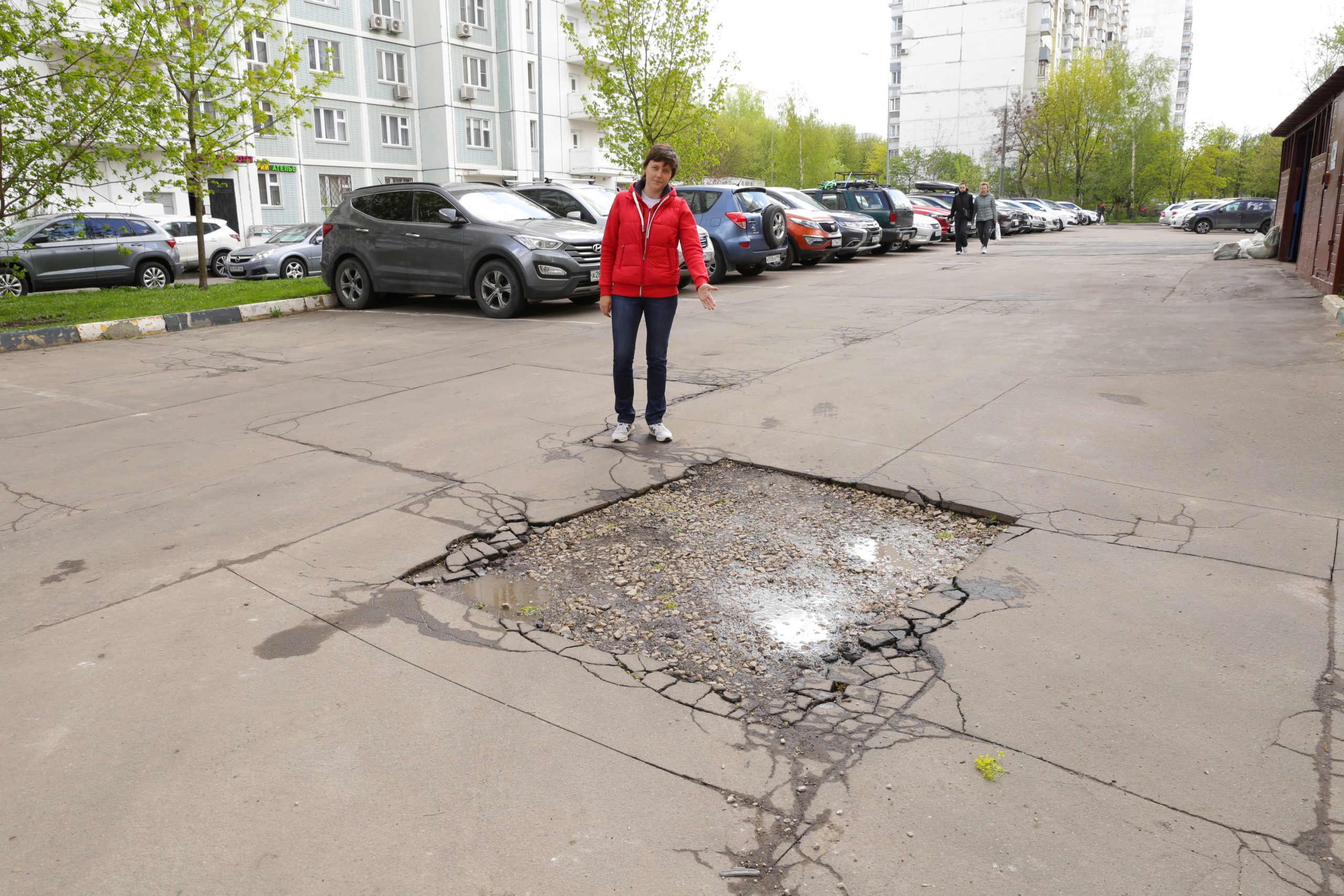 Ямы больше не мешают автомобилистам и пешеходам