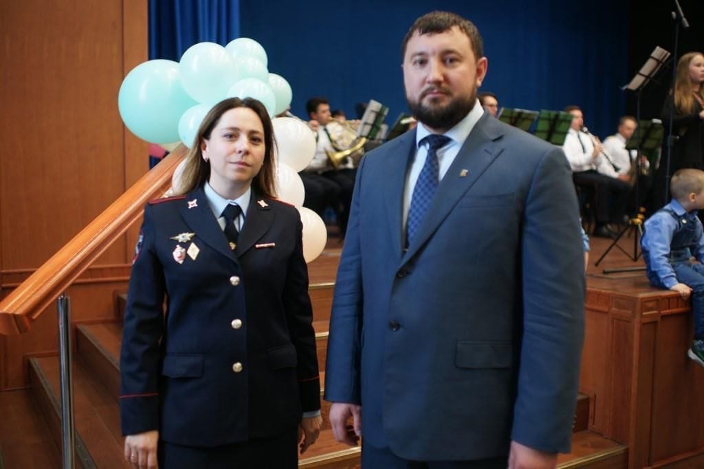 Муниципальные депутаты Царицына организовали праздник ко Дню защиты детей