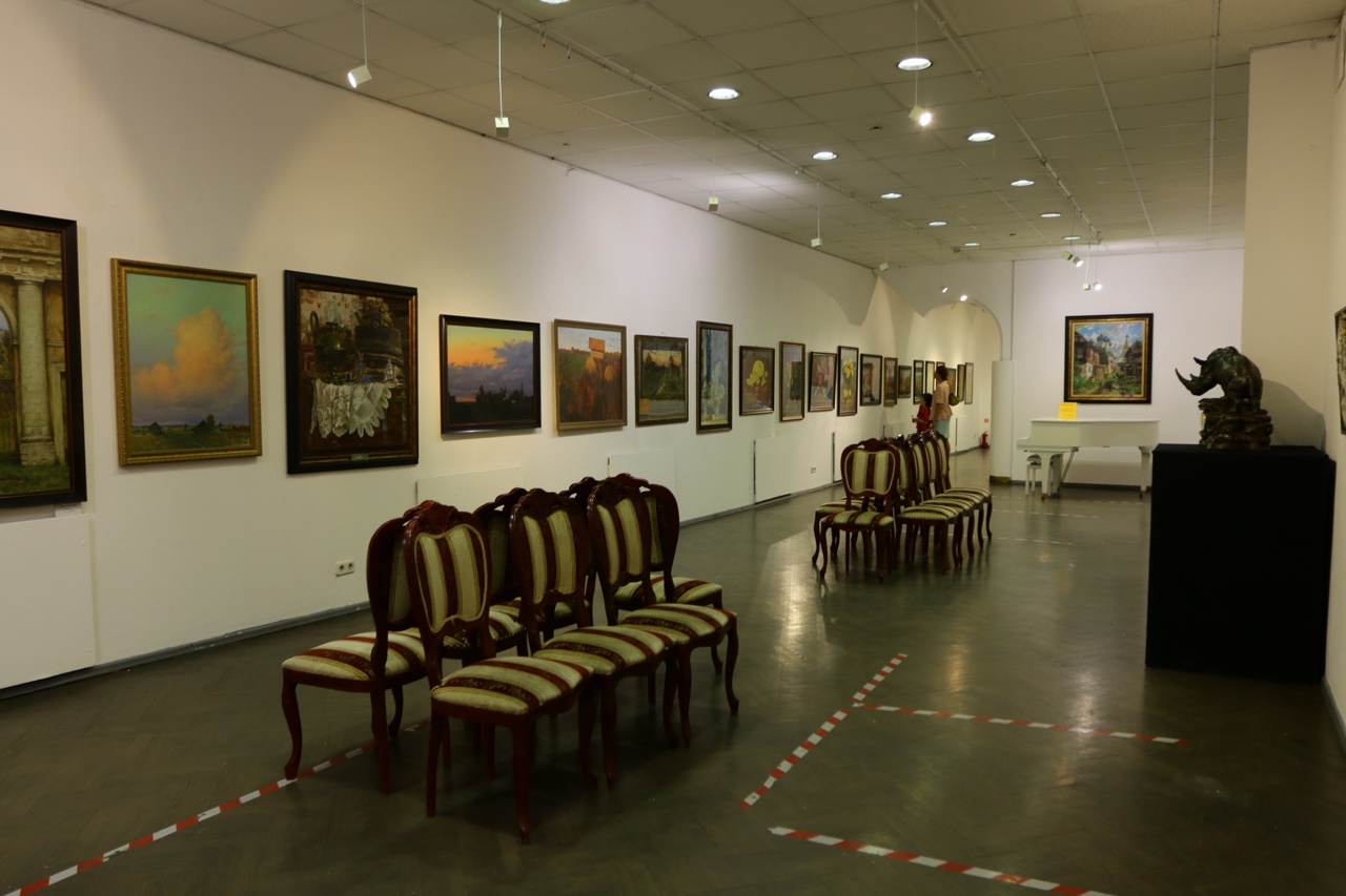 Галерея «Нагорная» пригласила на кураторскую экскурсию по выставке