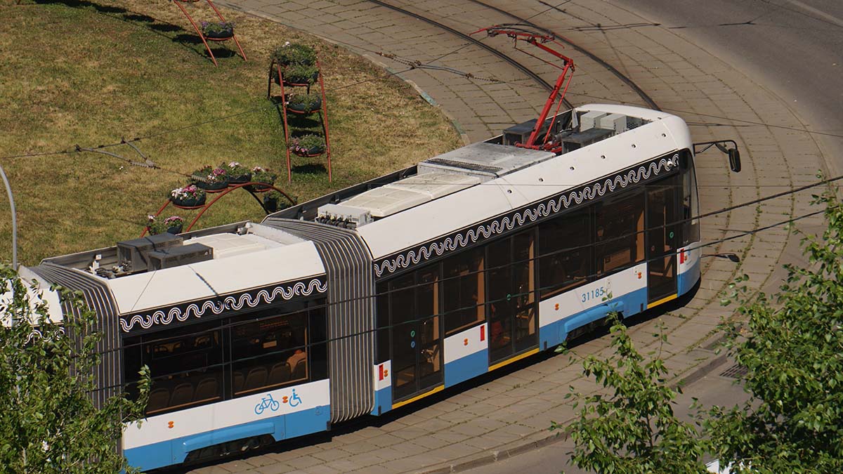 Обновление трамваев в столице могут завершить в 2025 году