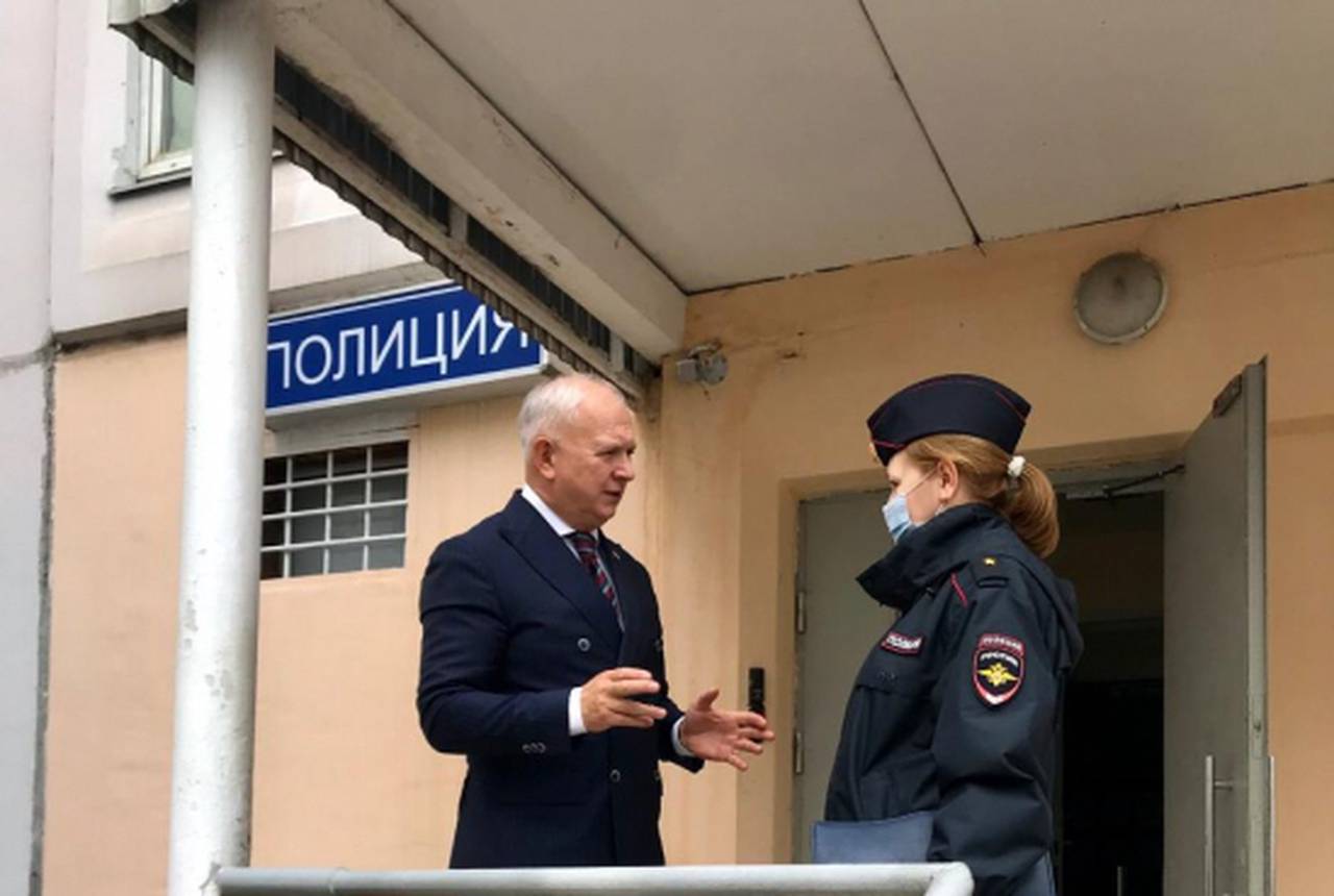 Председатель Общественного совета при УВД по ЮАО принял участие в проводимой оперативно-профилактической операции «Подросток-Семья»