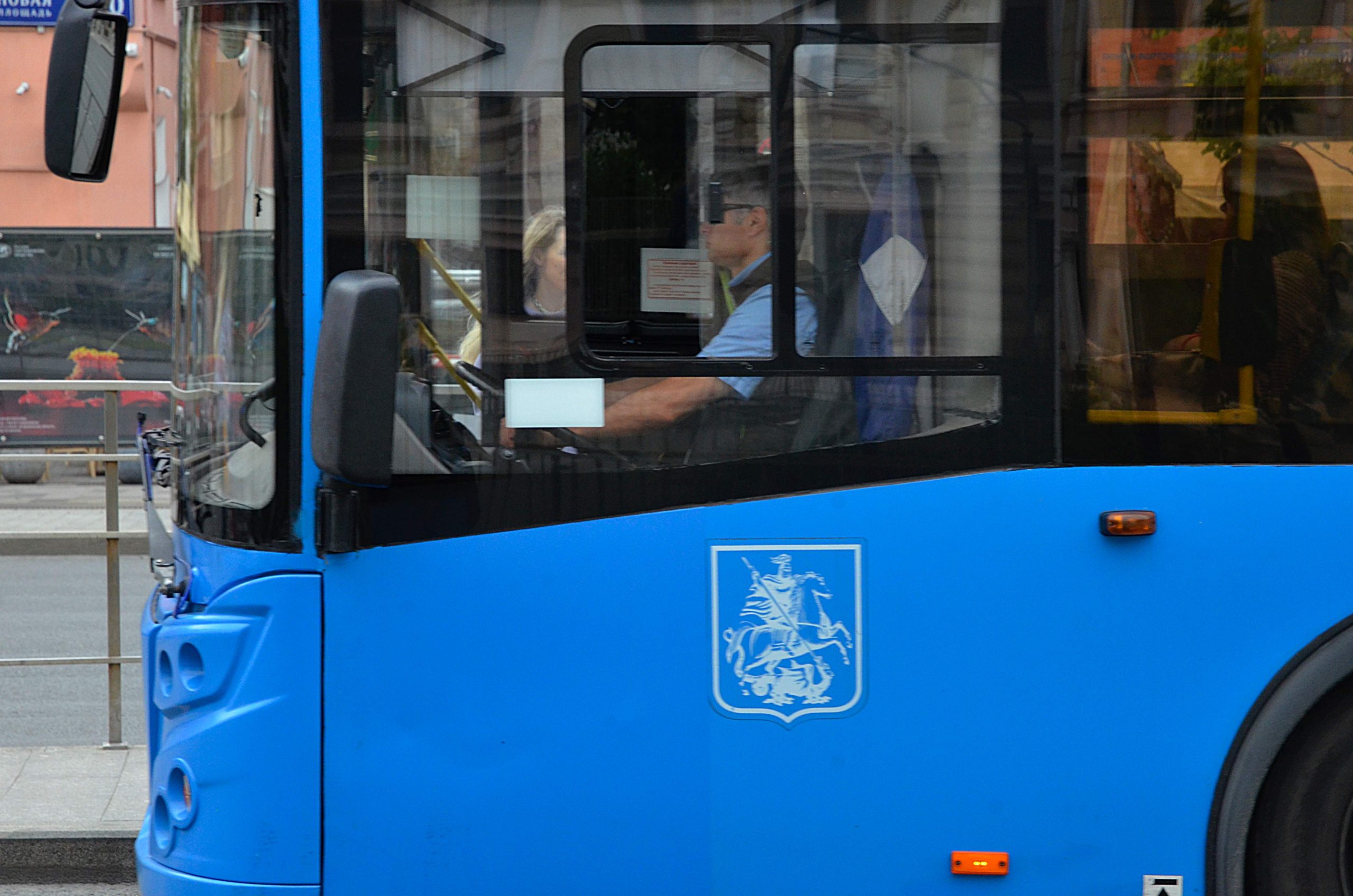 Мосгортранс предоставил участникам спартакиады туристические автобусы