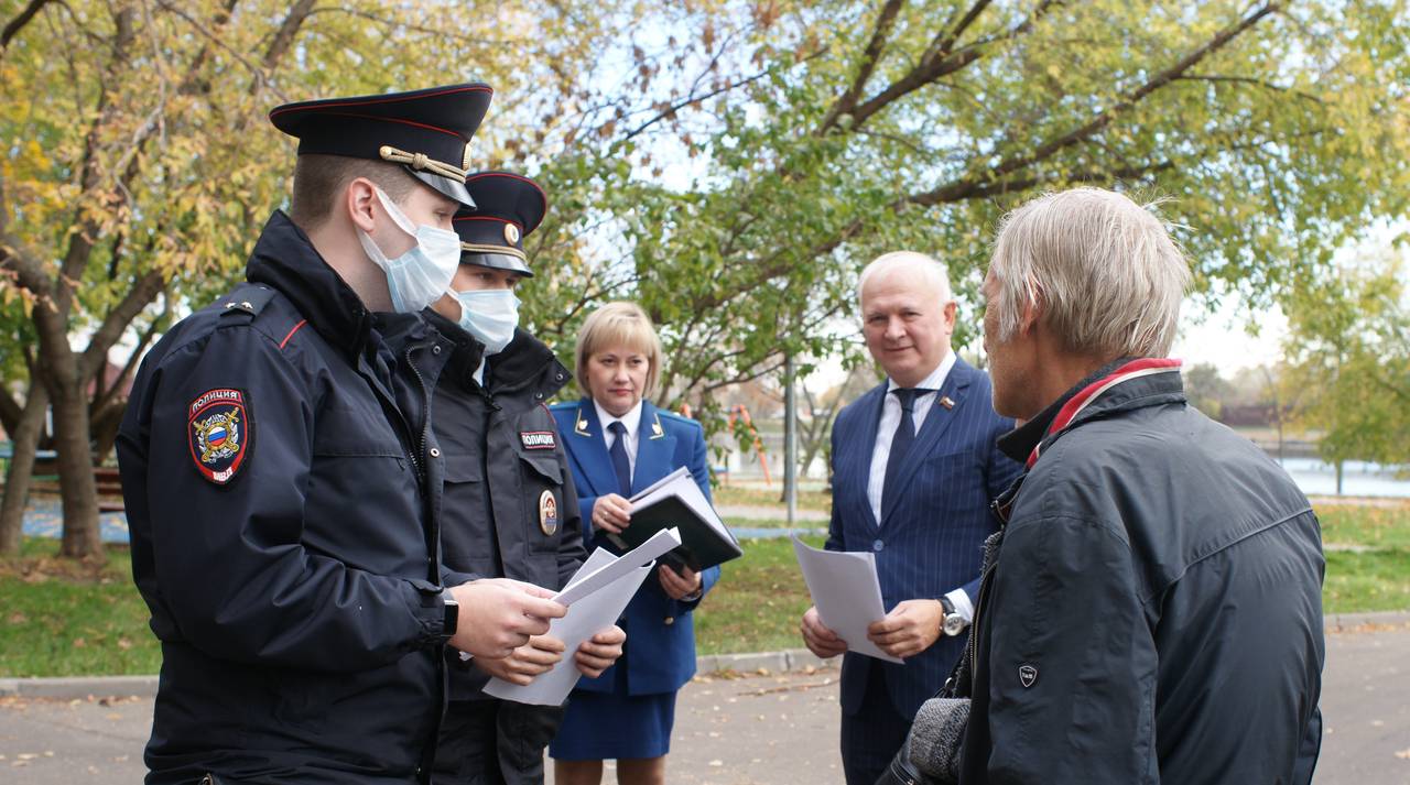 Члены Общественного совета при УВД по ЮАО ГУ МВД России по г. Москве приняли участие в мероприятии по предупреждению дистанционного мошенничества