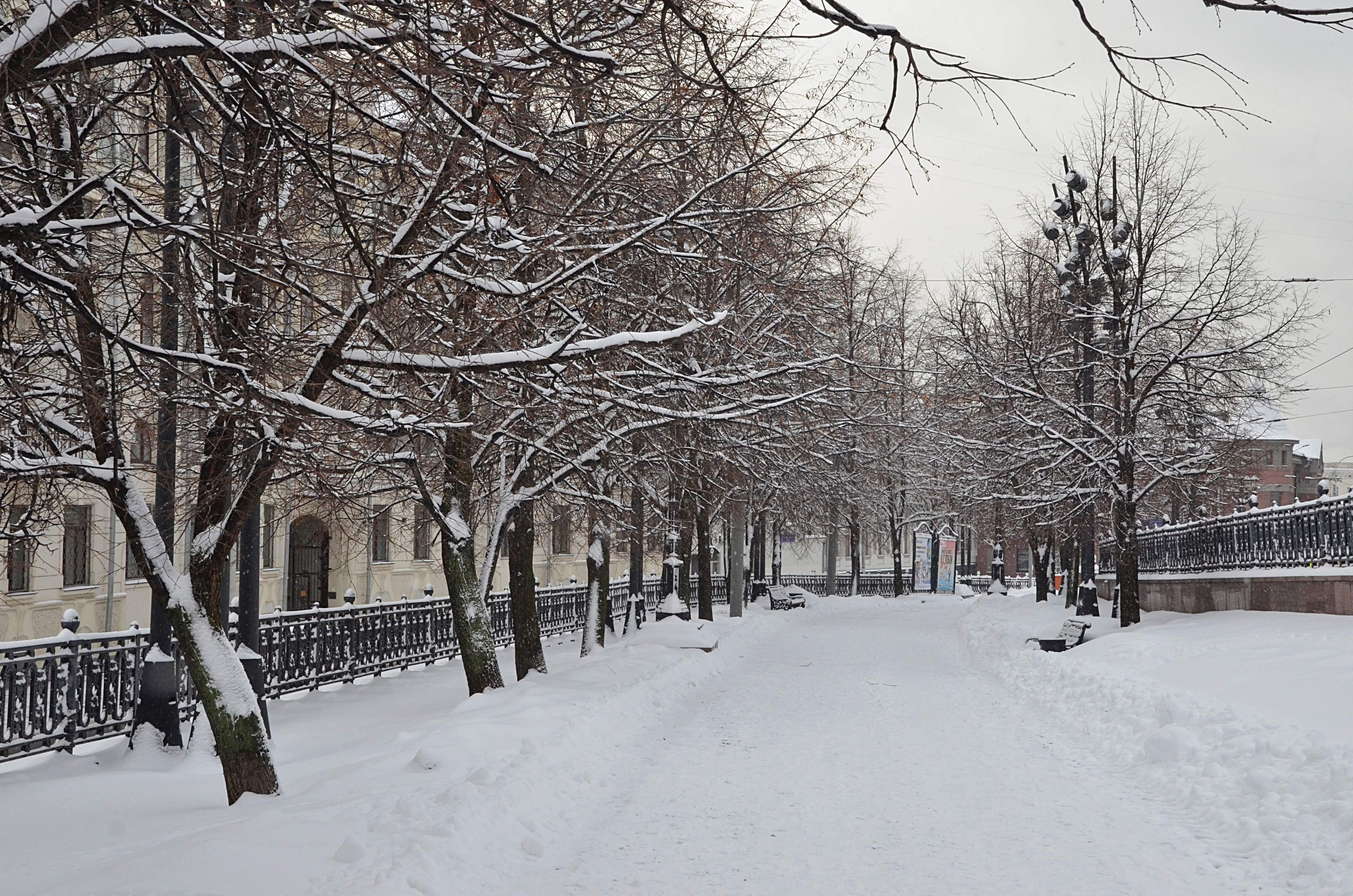 Синоптики спрогнозировали в Москве на воскресенье облачную погоду без осадков