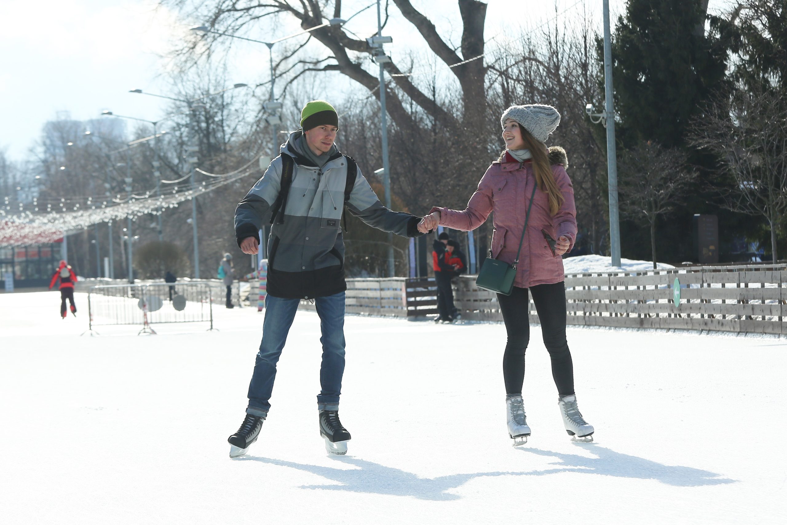 Самым популярным видом отдыха на новогодних каникулах в столице стало катание на коньках