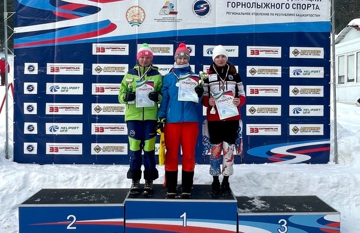 Победу в турнире по горнолыжному спорту одержала ученица Бауманской инженерной школы №1580