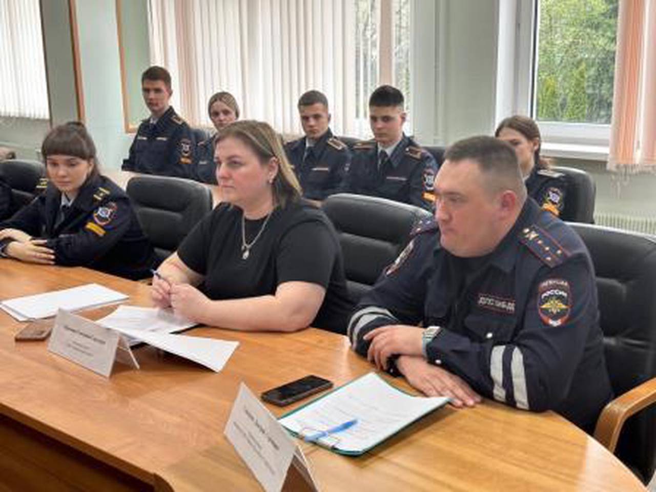 На юге Москвы полицейские в формате «круглого стола» провели мероприятие в колледже