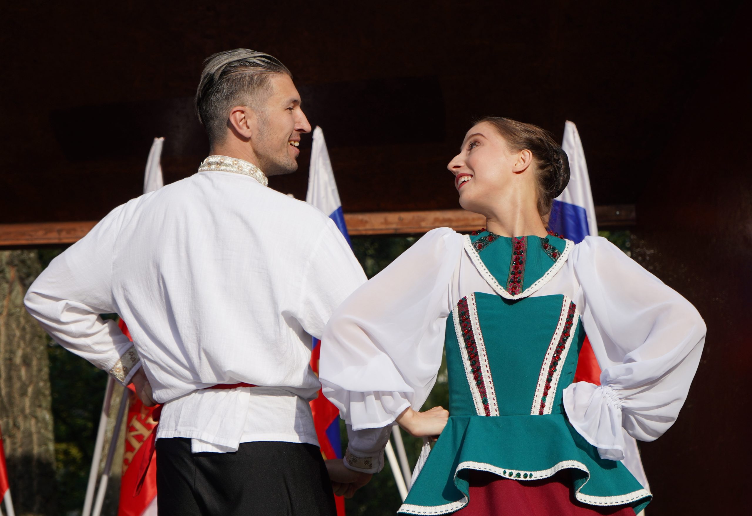 Танцевальное путешествие, или Коллективы ЦВР «На Сумском» приняли участие в карнавале «Иссык-Куль собирает друзей-2023»