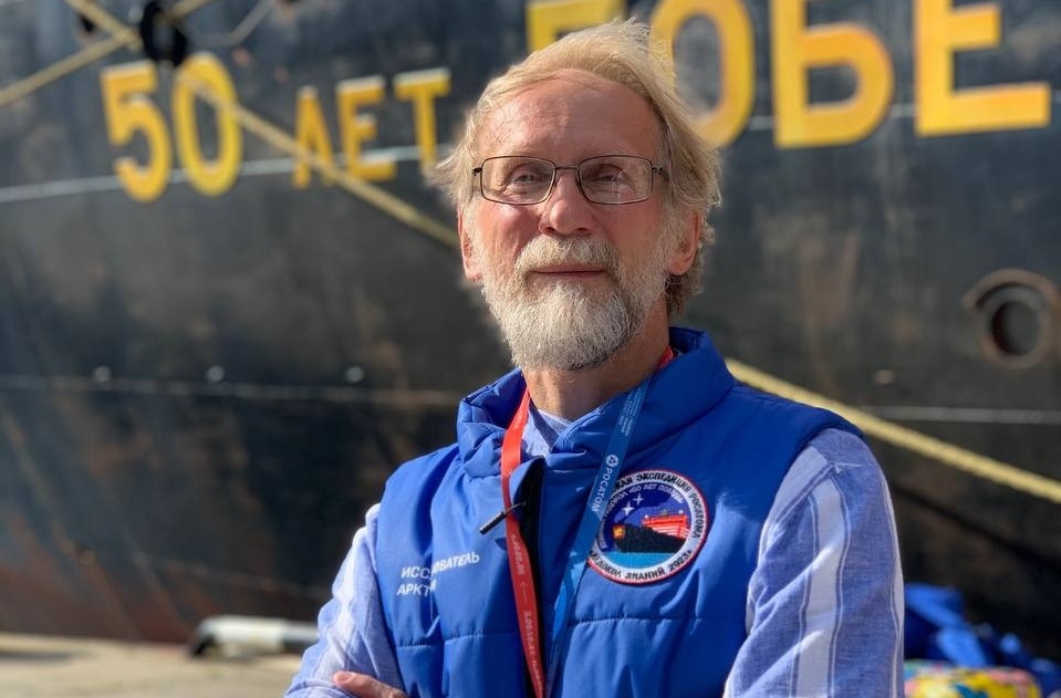 Далекое путешествие: Профессор НИЯУ МИФИ отправился на Северный полюс на ледоколе
