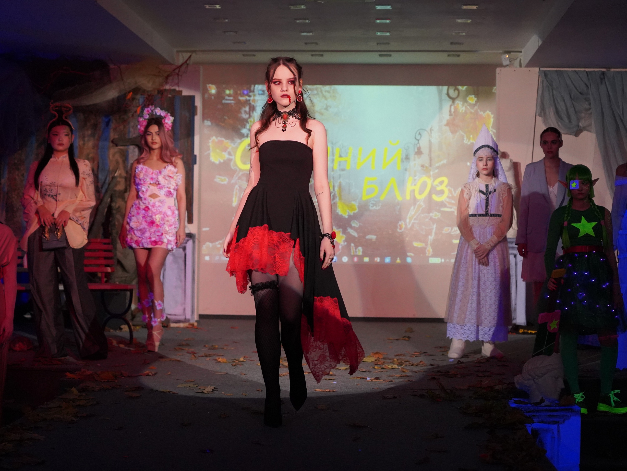 Модные тенденции, или Концертная программа «Осенний блюз» прошла в ТК №34