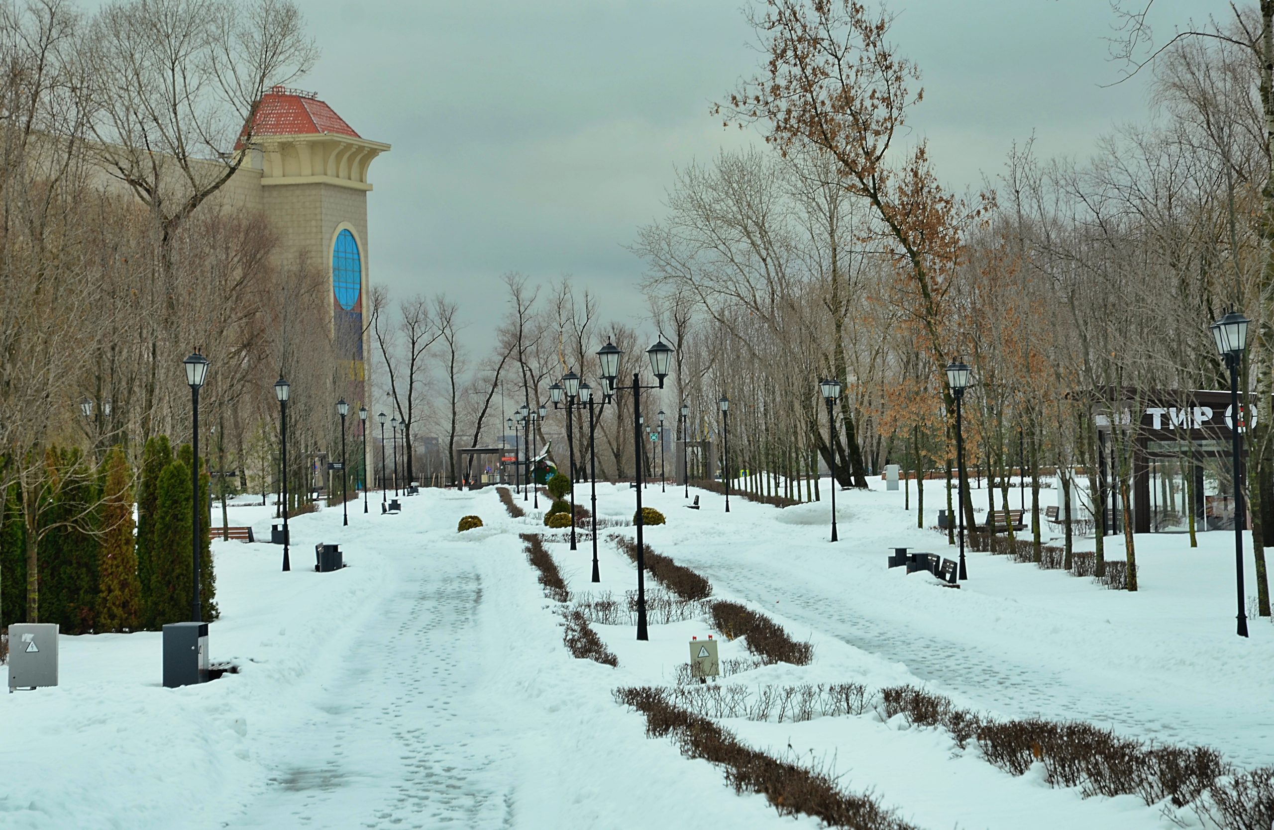 Похолодание и облачная погода ждет москвичей в первый день года