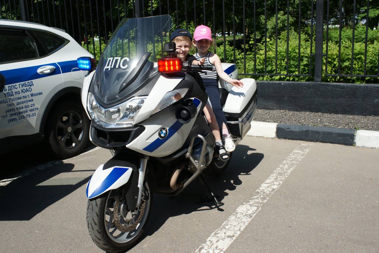 В УВД по ЮАО ГУ МВД России по г. Москве прошло праздничное мероприятие, посвященное Международному Дню защиты детей