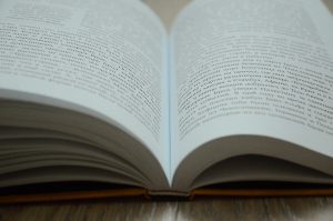 В рамках мероприятия посетители отправятся в путешествие по страницам издания «Записки о Шерлоке Холмса». Фото: Анна Быкова, «Вечерняя Москва»