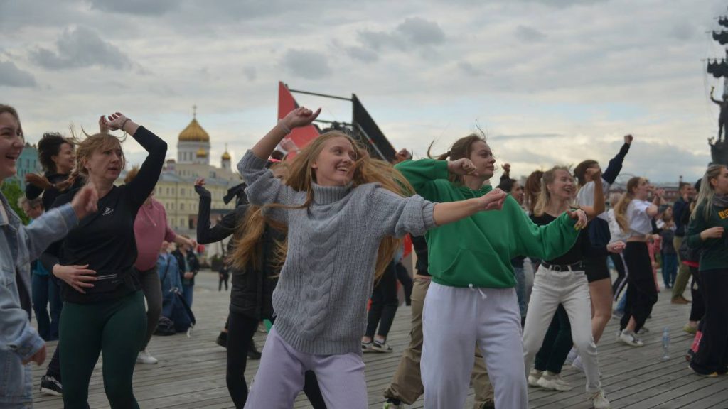 Молодежь Москвы пригласила студентов присоединиться к команде. Фото: Наталья Феоктистова, «Вечерняя Москва»
