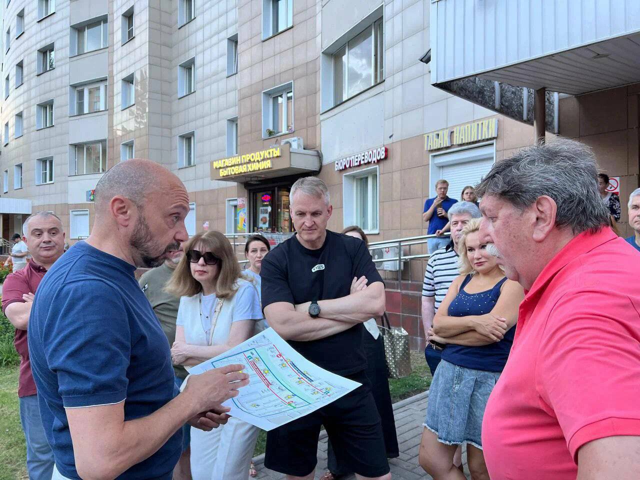 Жители района Чертаново Центральное хотят реорганизовать движение по «малому школьному проезду»