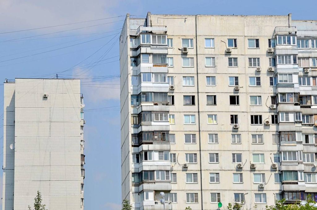 Антитеррористический рейд жилых домов провели сотрудники управы района Нагатино-Садовники. Фото: Анна Быкова, «Вечерняя Москва»