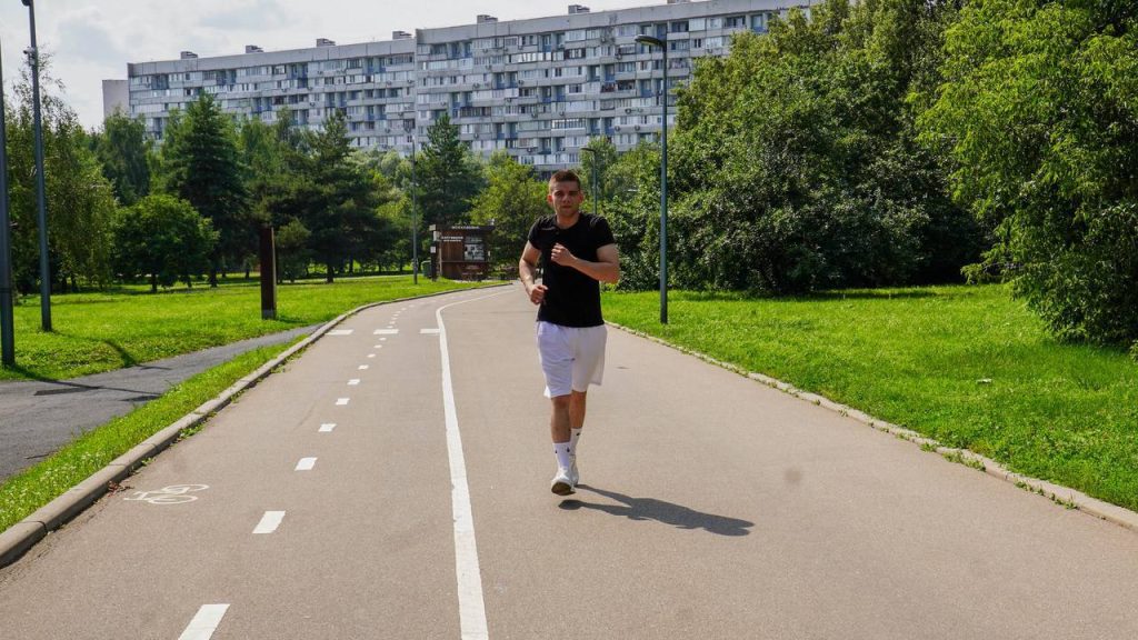 В Южном административном округе стать участником забега можно будет в Парке имени Юрия Лужкова. Фото: Ксения Догонашева, «Вечерняя Москва»
