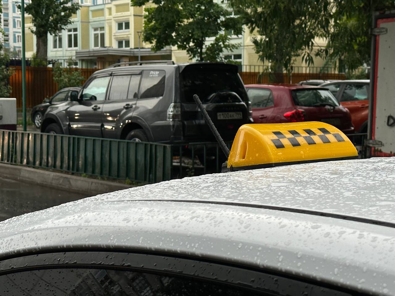 Полицейскими юга столицы задержан подозреваемый в разбойном нападении на водителя такси