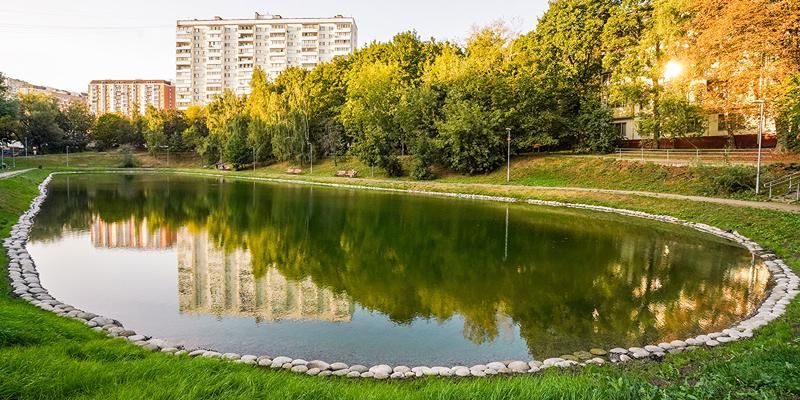 Работы по благоустройству Изютинского пруда провели в Нагорном