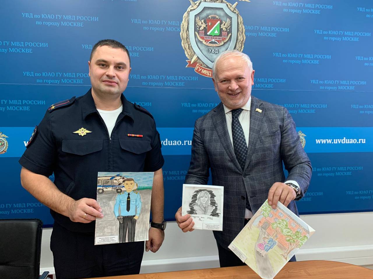 Председатель Общественного совета при УВД по ЮАО совместно с руководством Управления принял участие в отборочном этапе Всероссийского конкурса детского рисунка