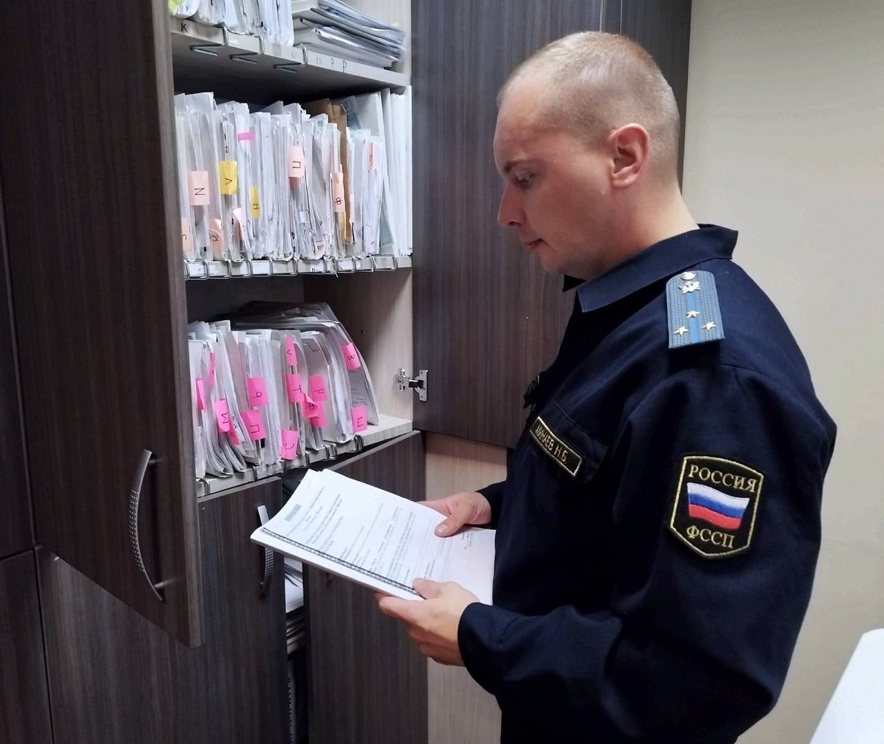 Антисанитарная квартира москвички освобождена от многочисленных питомцев