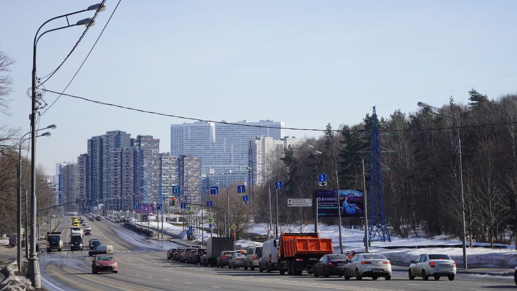 Фермеры московских ярмарок отправляют новогодние посылки в зону СВО. Фото: Анна Быкова, «Вечерняя Москва»