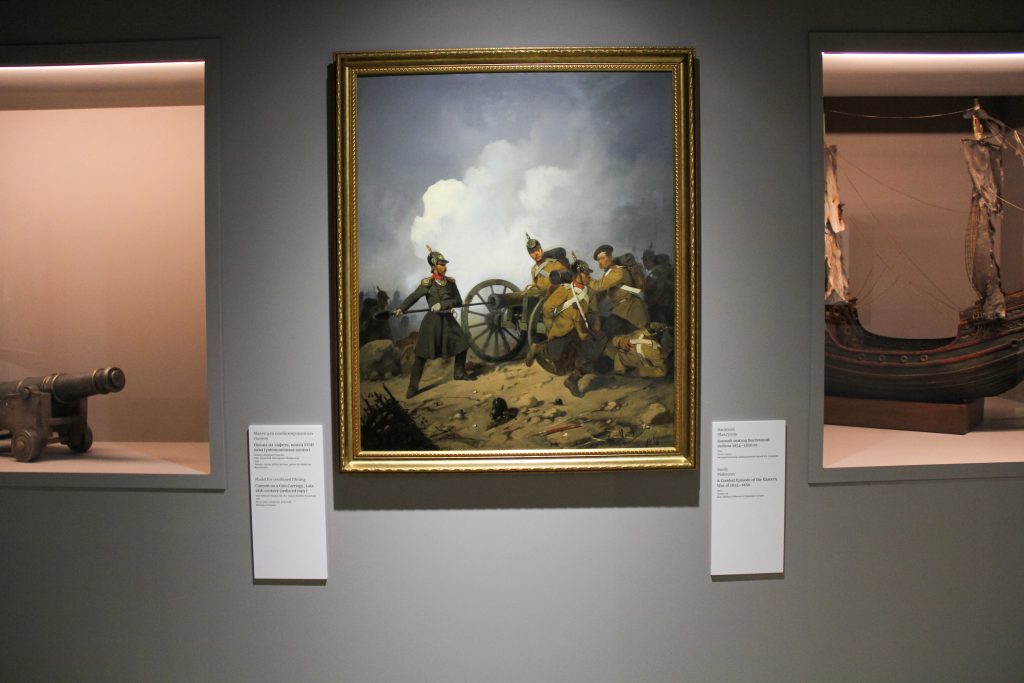 Картина «Боевой эпизод Восточной войны 1854–1856 годов» художника-баталиста Василия Максутова. Фото: Анастасия Солонская, «Вечерняя Москва»
