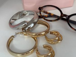 В моде будут неброские, утонченные украшения. Фото: Анастасия Сёмина, «Вечерняя Москва»