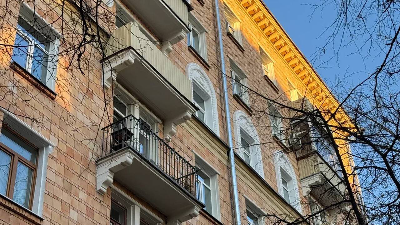 Жилой дом работников радио и телевидения СССР привели в порядок на юге Москвы