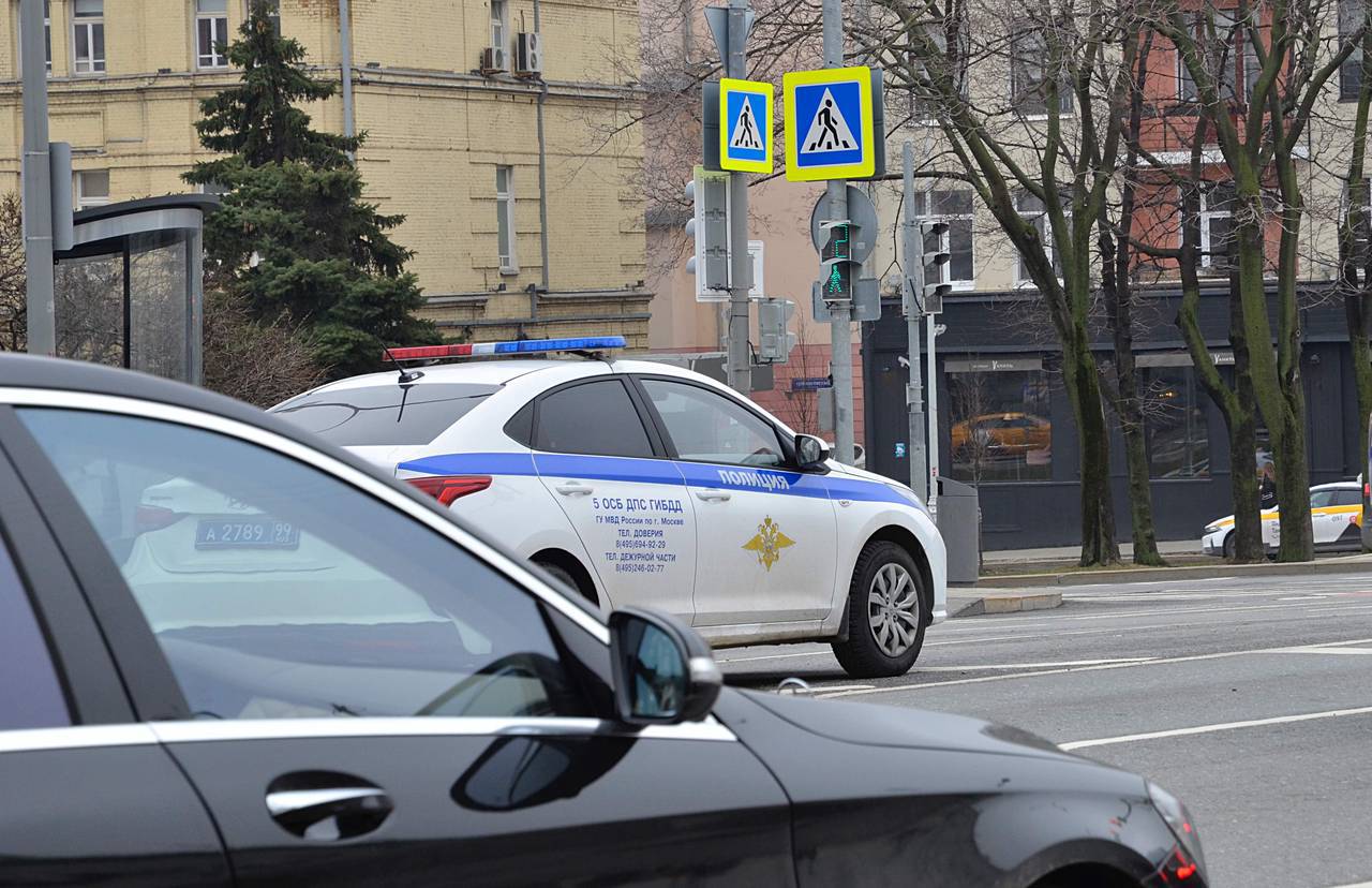 На юге Москвы полицейские задержали подозреваемого в вандализме