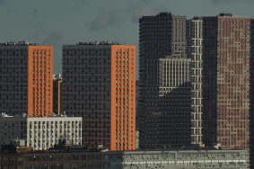 Отличительной чертой комплекса станет двор-парк разной высотности. Фото: Анатолий Цымбалюк, «Вечерняя Москва»